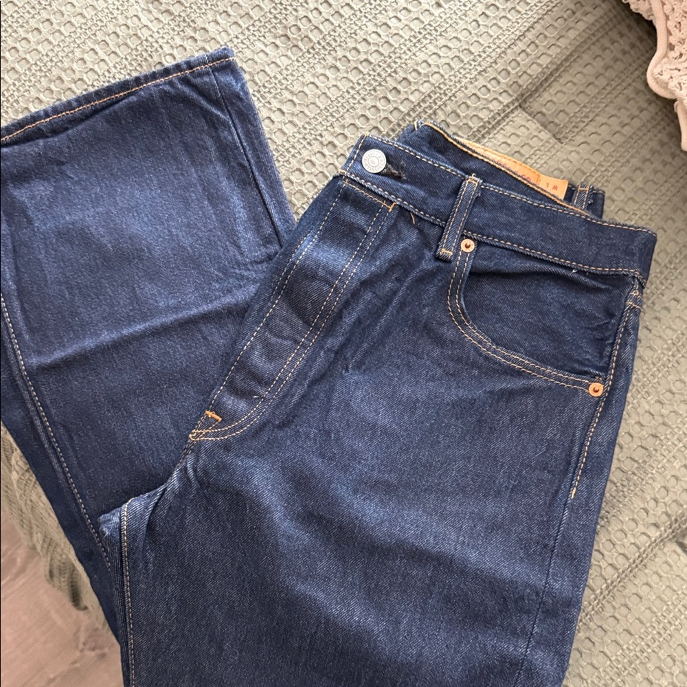 Levi's Dark Blue 501 Classic Denim Jeans